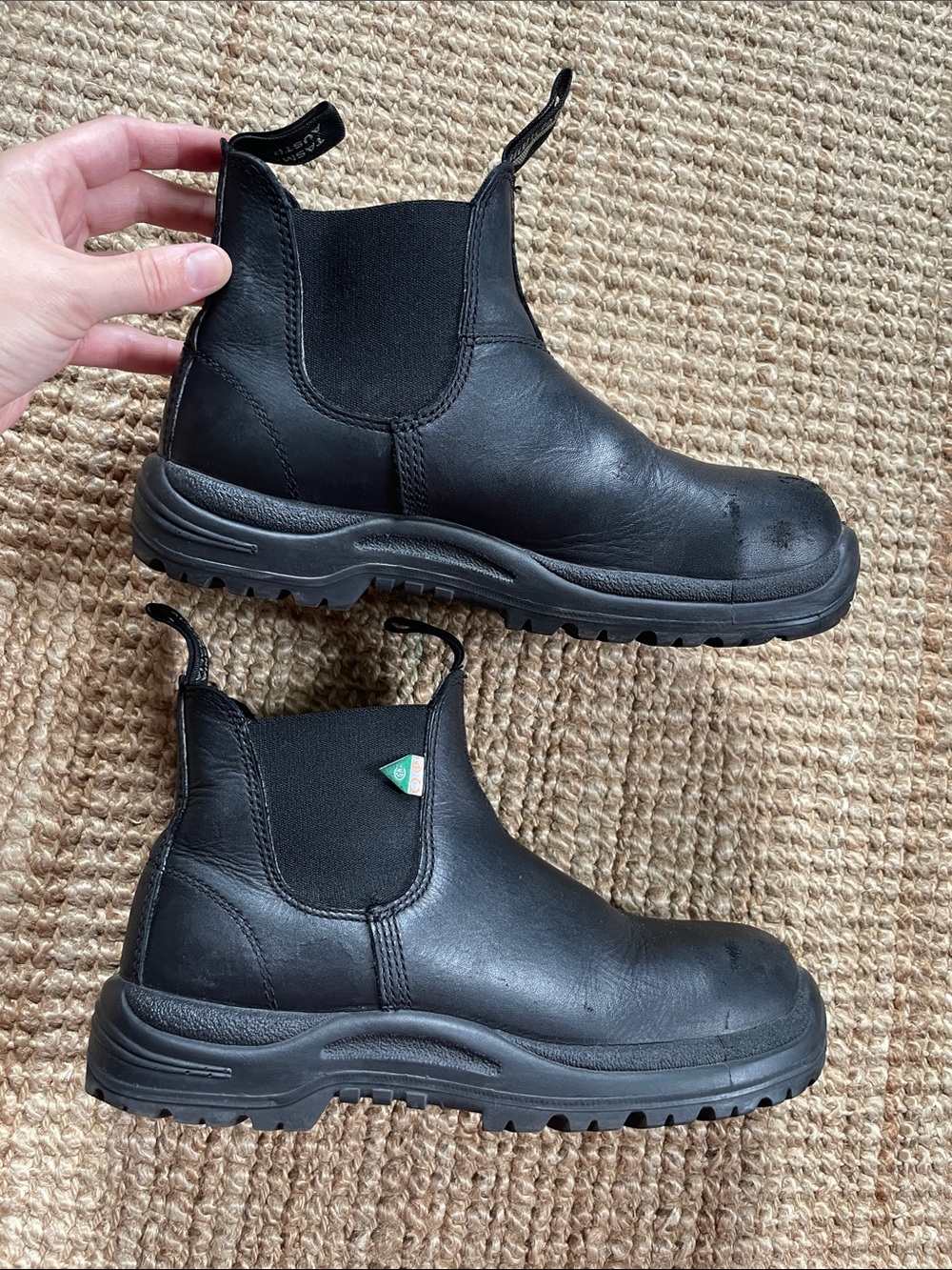 Blundstone Aus size 5.5 steel toe work boots